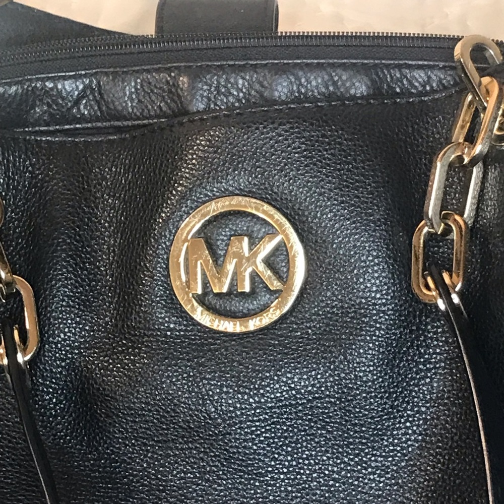 AUTHENTIC MK black leather handbag w gold accents - Picture 4 of 4